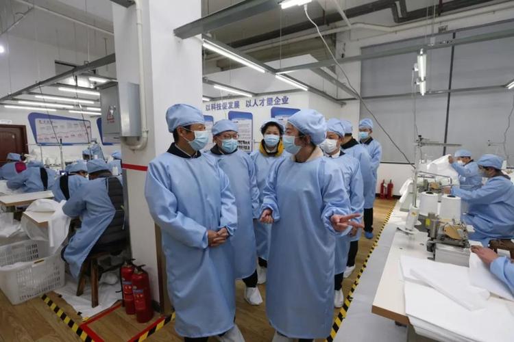 许达哲先后考察了湖南永霏特种防护用品设在韶山市和湘潭高新